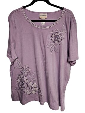 Alfred Dunner Lilac Short-Sleeve Tee with Floral Embroidery